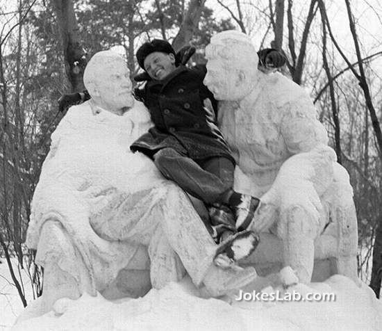 funny statue photo, count Japanese in